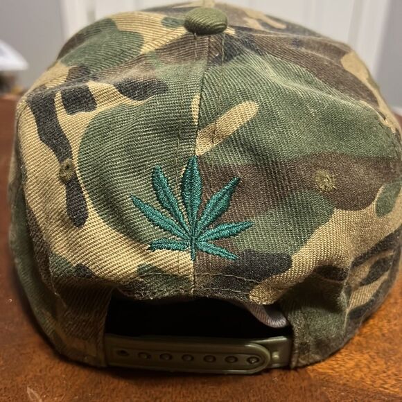 🔥🔥 Leaf Arica Rasta Reggae Snapback Hat - Great Condition 🔥🔥 - Picture 5 of 7